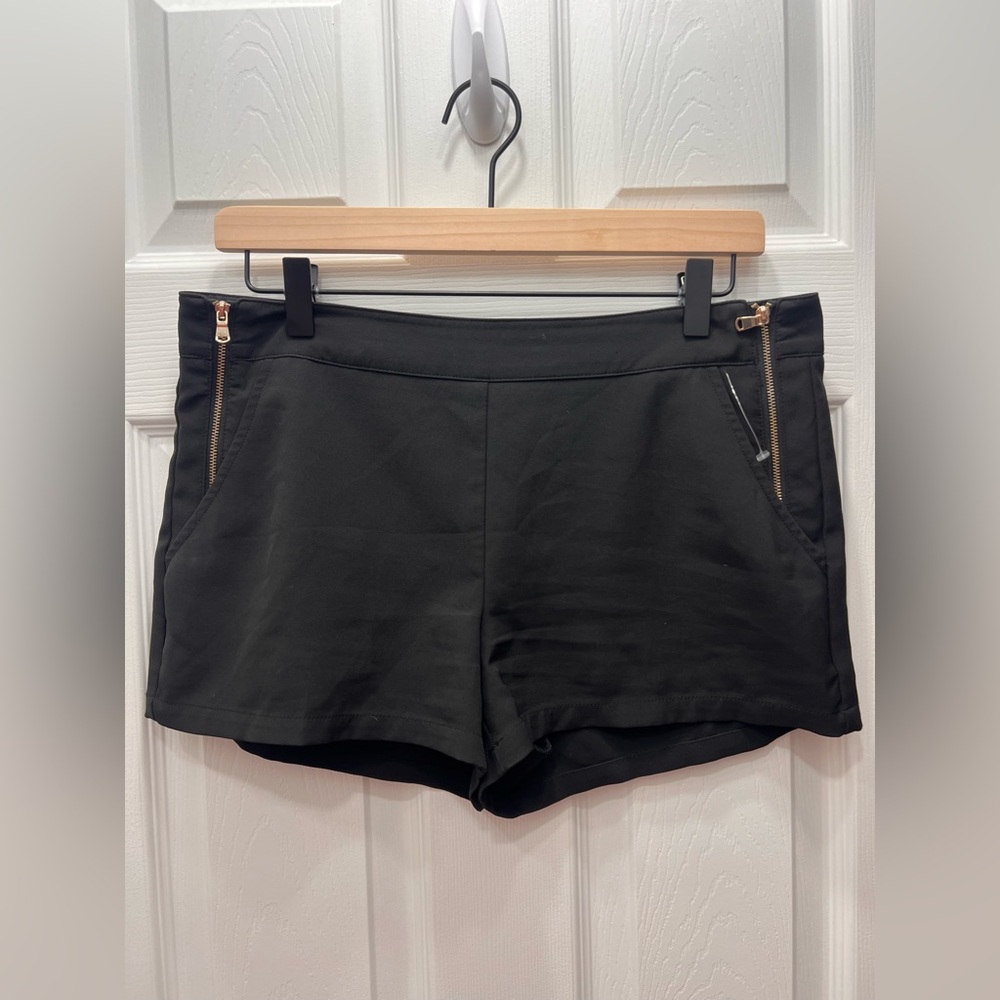 NWOT Forever 21 shorts